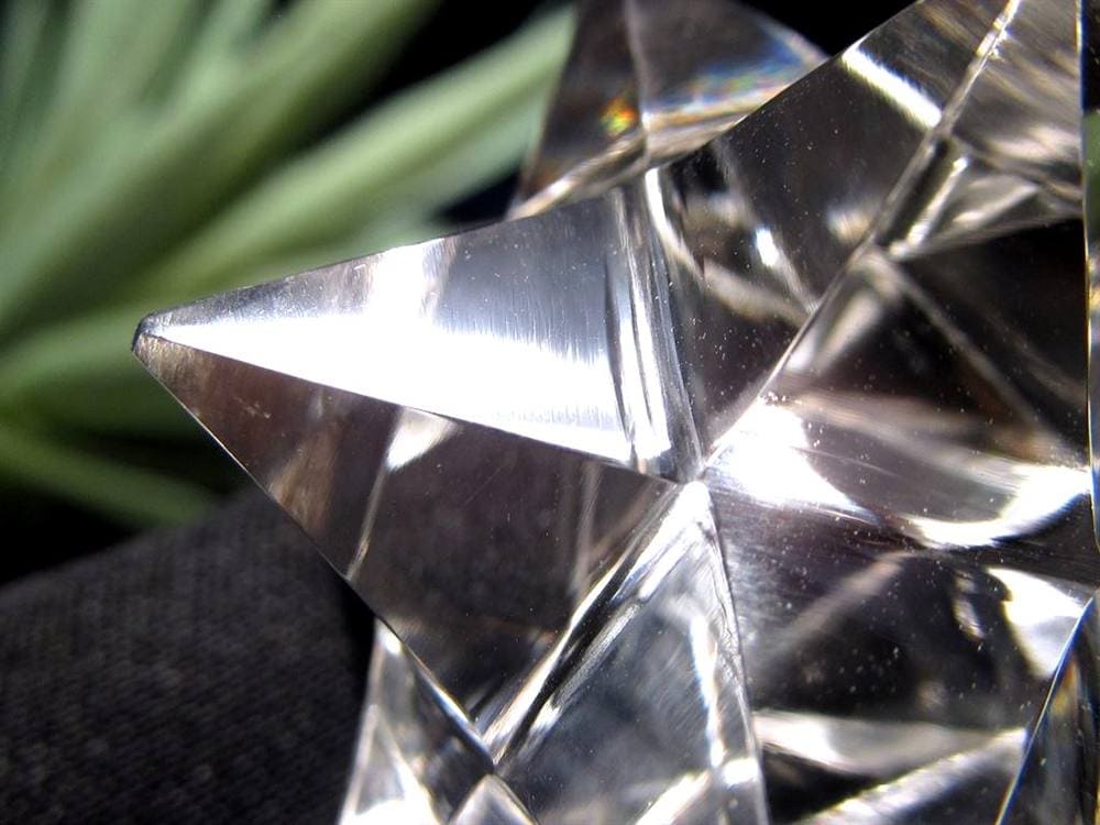 天然水晶 アステロイド 彫り 置物