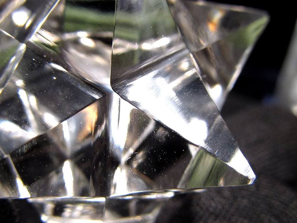 天然水晶 アステロイド 彫り 置物