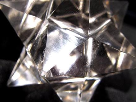 天然水晶 アステロイド 彫り 置物