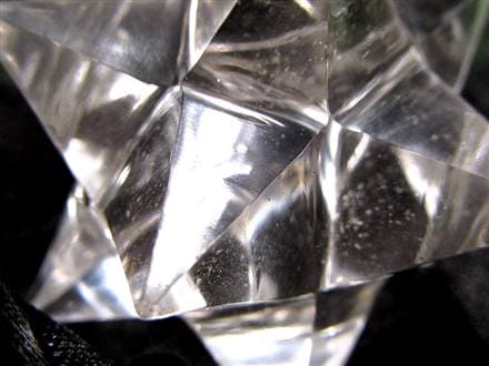 天然水晶 アステロイド 彫り 置物