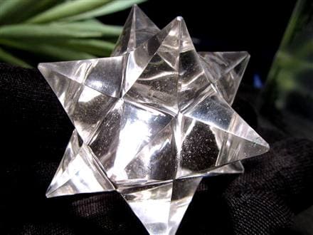 天然水晶 アステロイド 彫り 置物