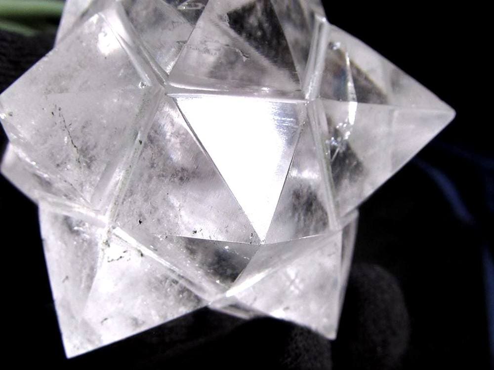 天然水晶 アステロイド 彫り 置物