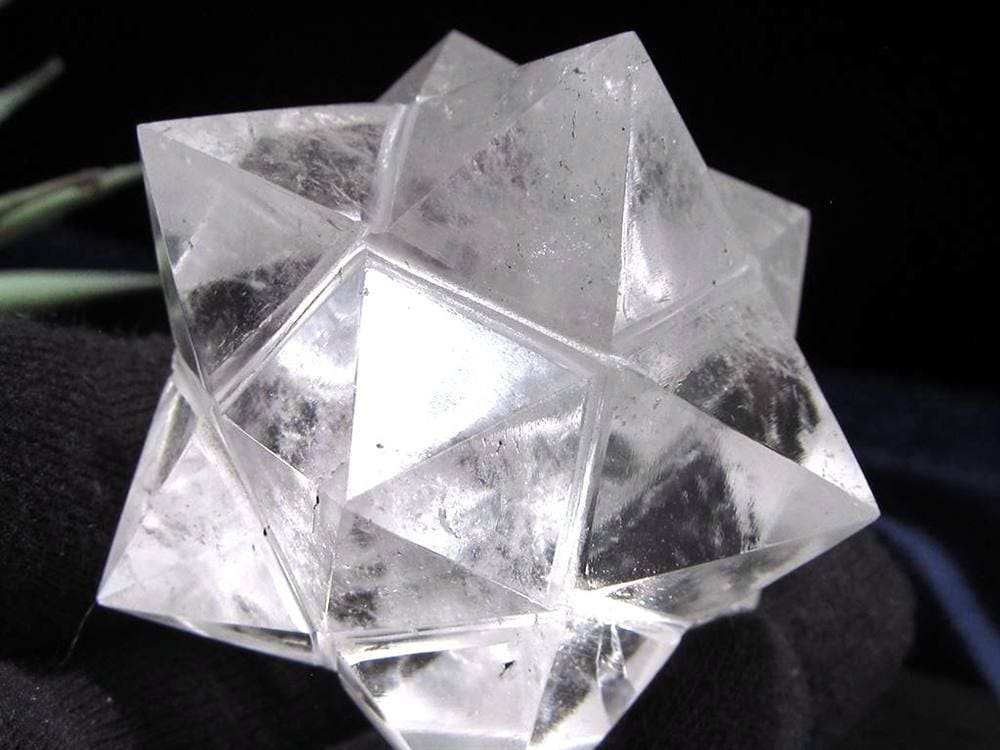 天然水晶 アステロイド 彫り 置物