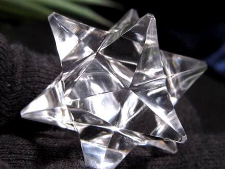 天然水晶 アステロイド 彫り 置物