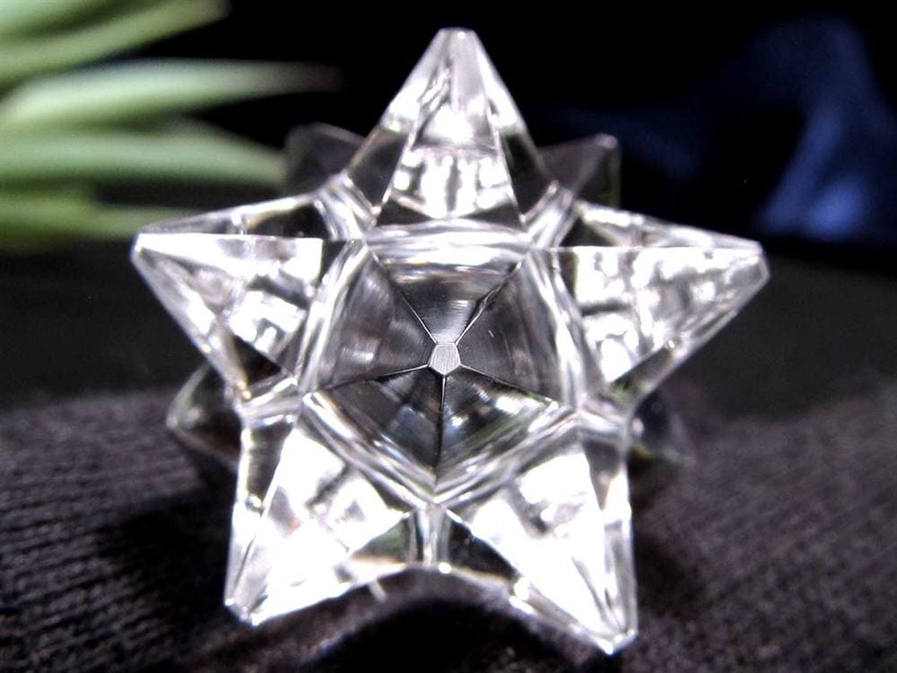 天然水晶 アステロイド 彫り 置物