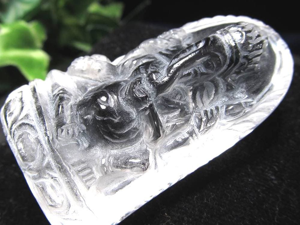 天然水晶 ガネーシャ 彫り 置物