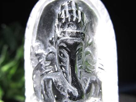 天然水晶 ガネーシャ 彫り 置物