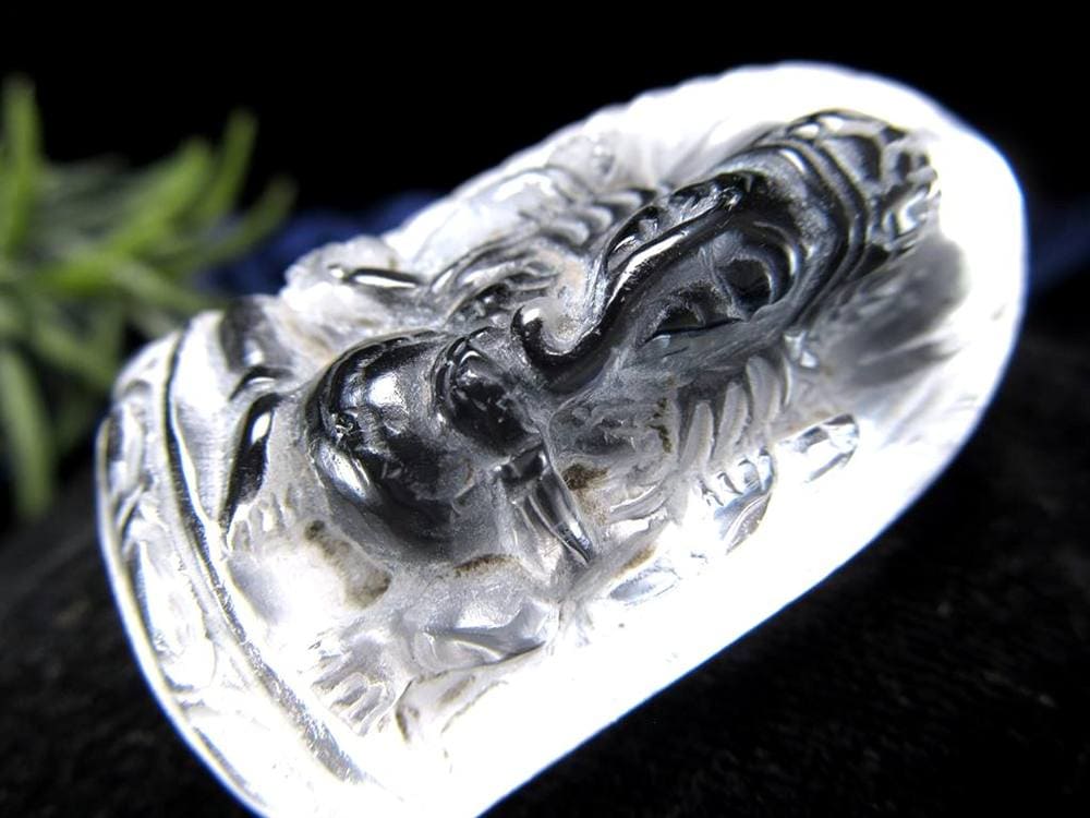 天然水晶 ガネーシャ 彫り 置物
