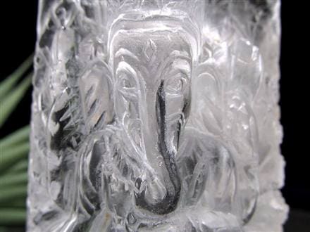 天然水晶 ガネーシャ 彫り 置物