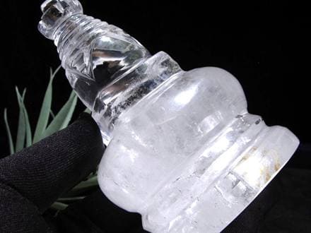 天然水晶 ストゥーパ 仏塔 彫り 置物