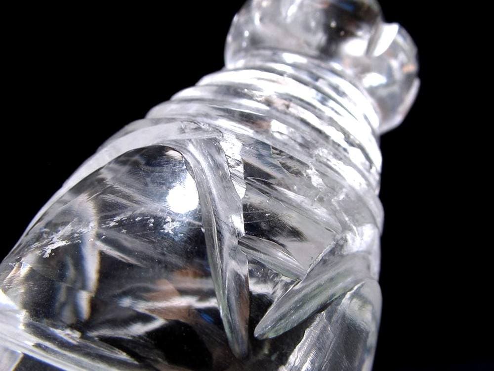天然水晶 ストゥーパ 仏塔 彫り 置物