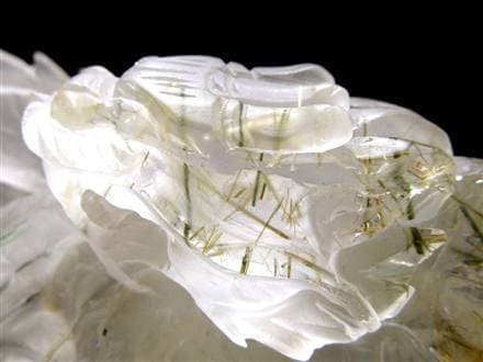 ルチルクォーツ 彫刻置物 ザギマウンテン グリーンルチル ヒーラー