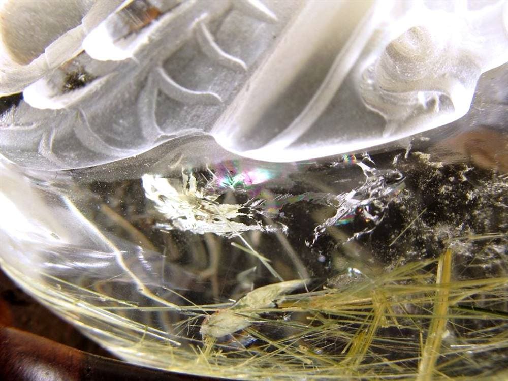 ルチルクォーツ 彫刻置物 ザギマウンテン グリーンルチル ヒーラー