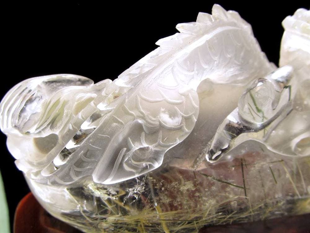 ルチルクォーツ 彫刻置物 ザギマウンテン グリーンルチル ヒーラー