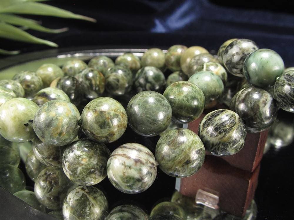 日高翡翠 ブレスレット 日本の石 パワーストーン 天然石 国産