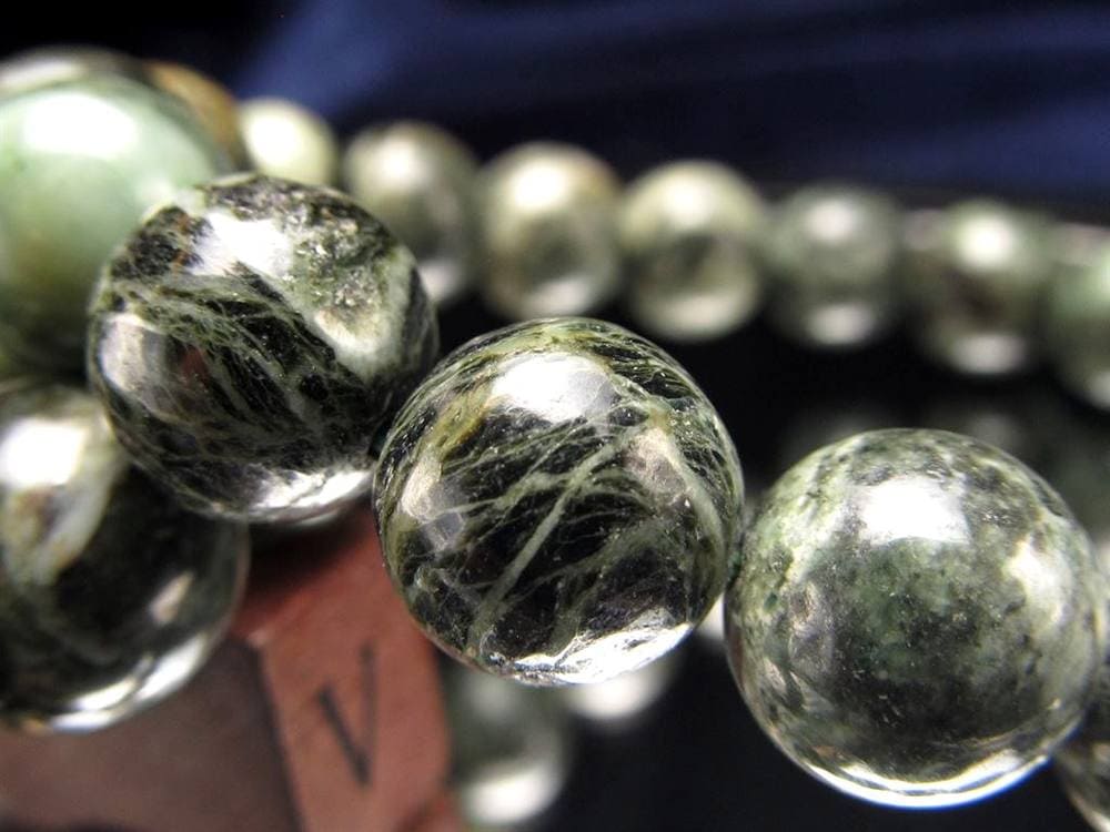 日高翡翠 ブレスレット 日本の石 パワーストーン 天然石 国産