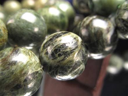 日高翡翠 ブレスレット 日本の石 パワーストーン 天然石 国産