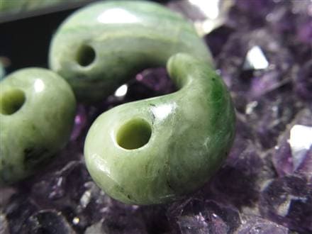 勾玉 日高翡翠 パワーストーン 天然石 国産