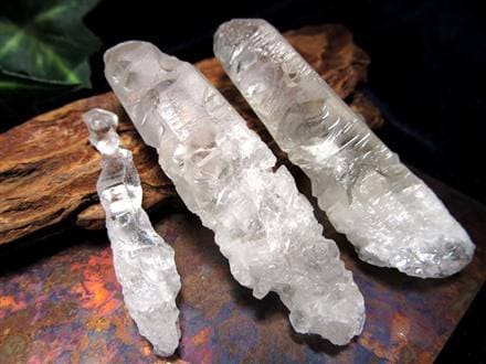 エッジドクォーツ 蝕像水晶 水晶 原石 ポイント