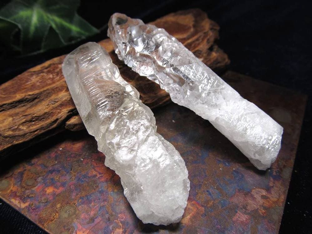 エッジドクォーツ 蝕像水晶 水晶 原石 ポイント