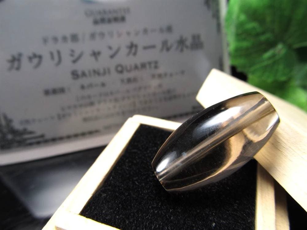 ヒマラヤ スモーキー クォーツ ガウリシャンカール 天珠