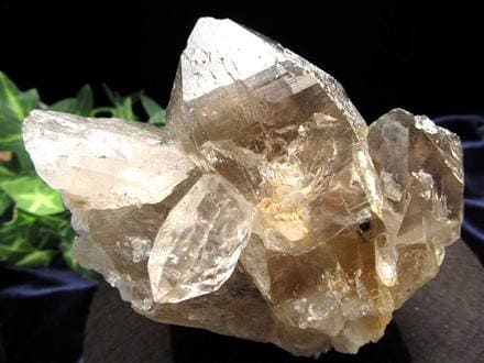 カイラスクォーツ Kailash カイラス山 水晶 クリスタル