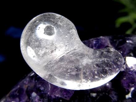 ガネーシュヒマール ヒマラヤ 水晶 勾玉 ビーズ