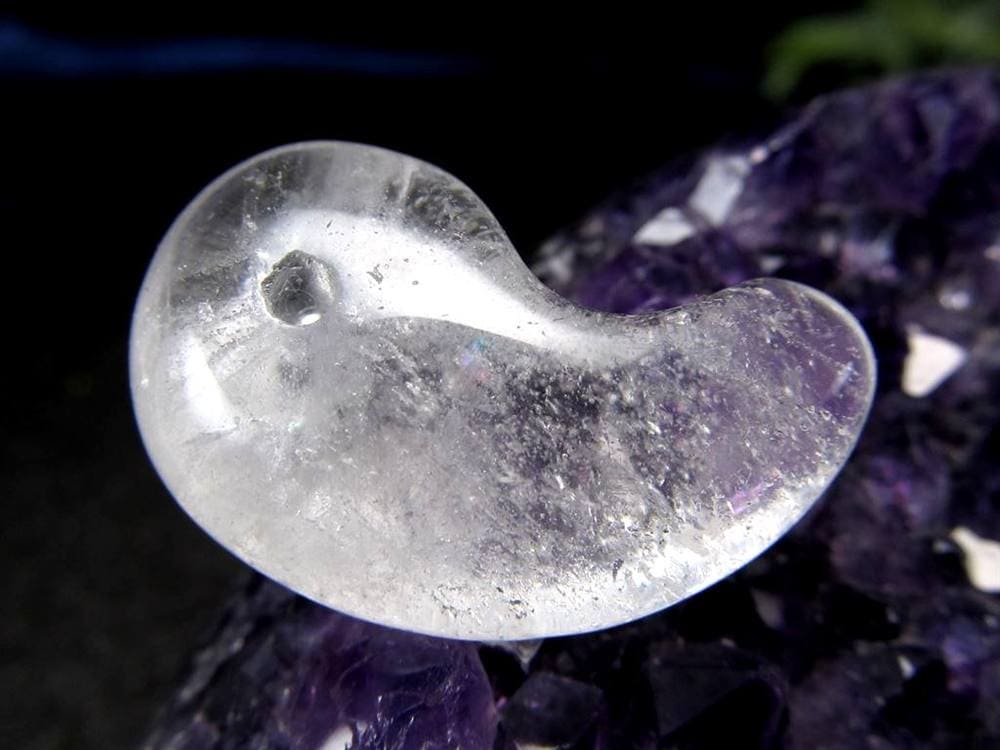 ガネーシュヒマール ヒマラヤ 水晶 勾玉 ビーズ