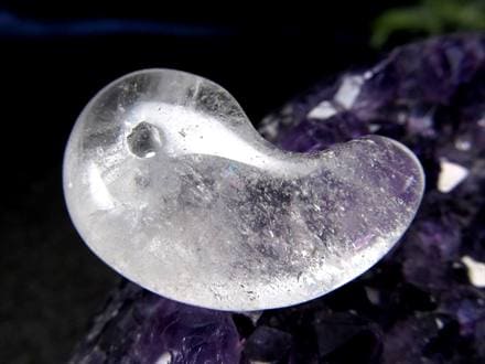 ガネーシュヒマール ヒマラヤ 水晶 勾玉 ビーズ