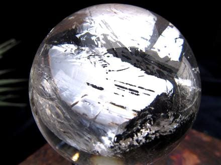 水晶 クリスタル 丸玉 スフィア ガネーシュヒマール