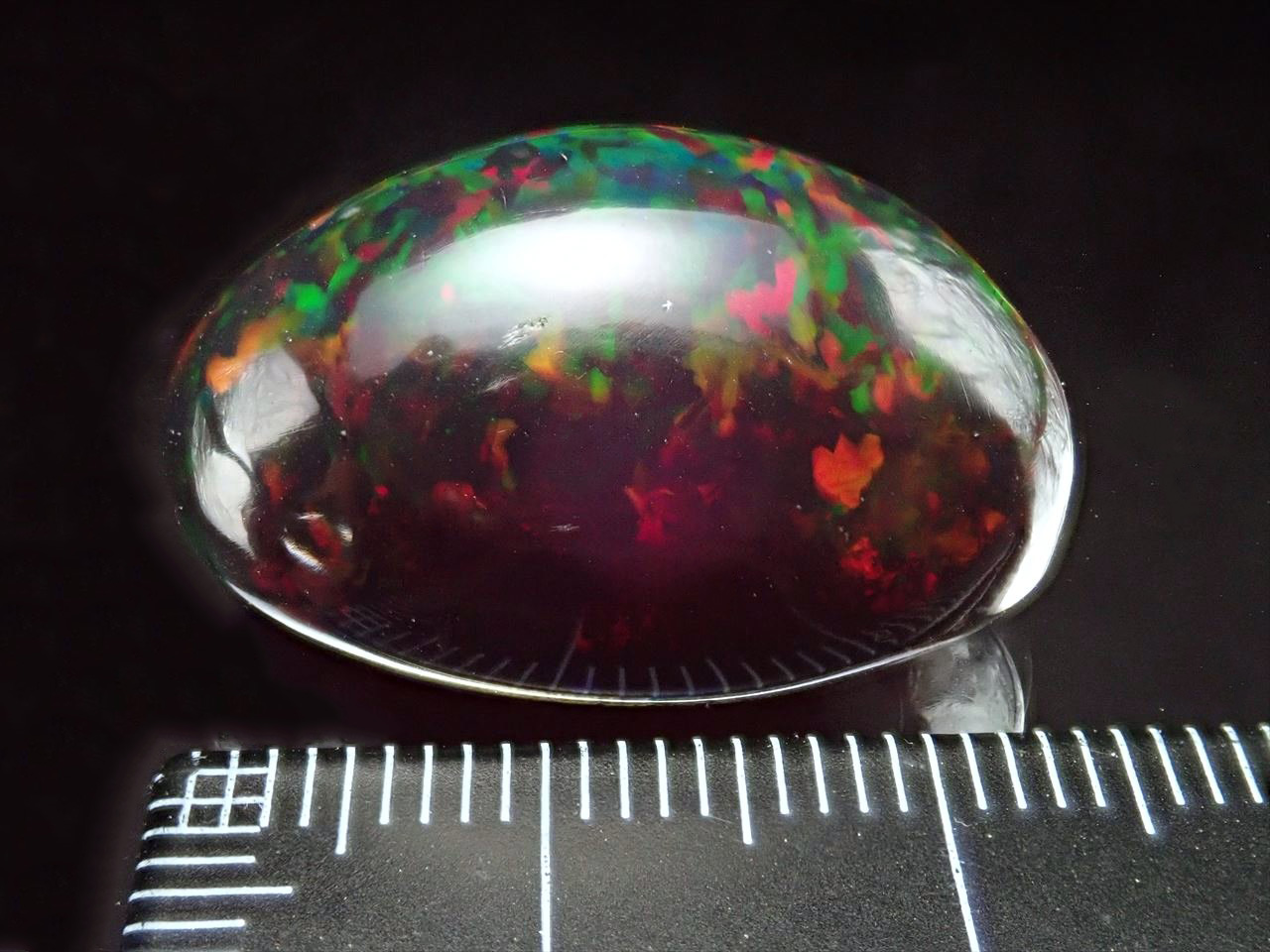 ブラックオパール