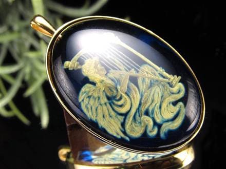 アンバー 琥珀 ペンダント PT カメオルース