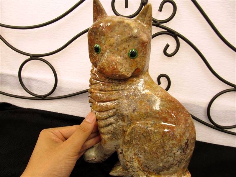 ジャスパー巨大動物彫刻