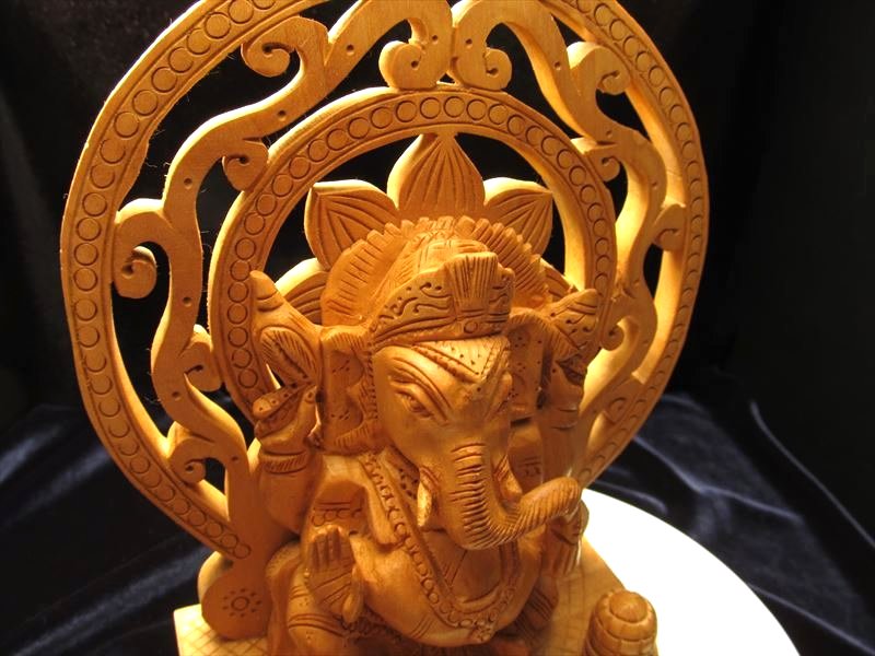 ☆【古より伝わる聖なる御神木 カダンバ彫刻品】☆希少限定☆極上一級