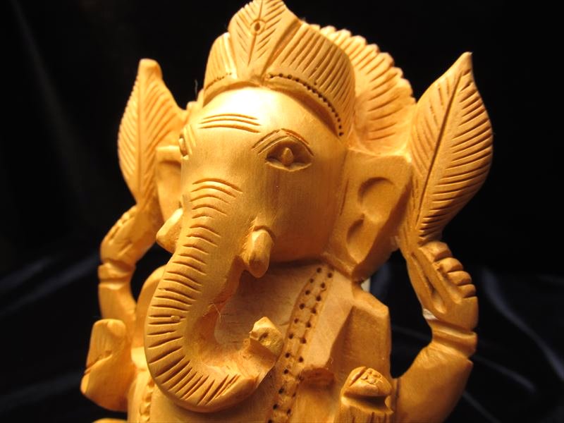 象に乗った人物像 金属製 彫刻 アンティーク 飾り レトロ ☆【古より伝わる聖なる御神木 カダンバ彫刻品】☆希少限定