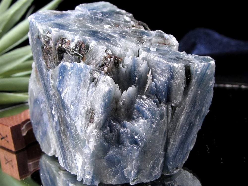 カイヤナイト 藍晶石 原石 結晶
