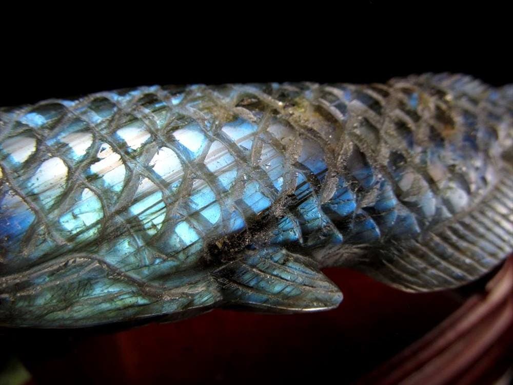 アロワナ 置物 ラブラドライト 龍魚 彫刻