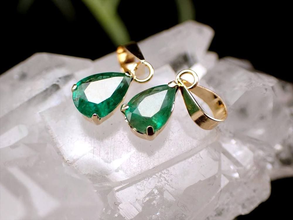 エメラルド 翠玉 18K 18金 ペンダントトップ