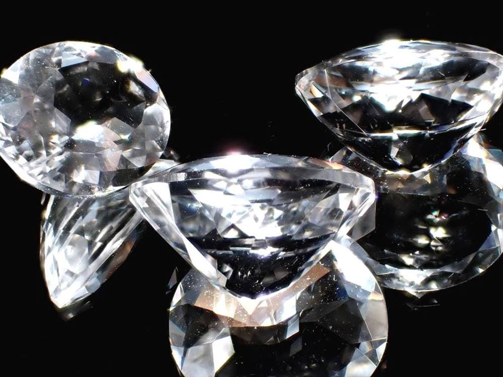 ペタライトルース