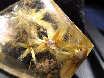 ゴールドルチルクォーツ タンブル 金針水晶 ブラジル産 金運