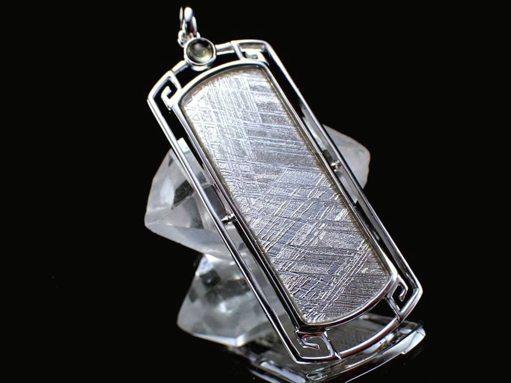 モルダバイト モルダウ石 モルダバイトの意味 モルダバイトの通販 本物モルダバイト