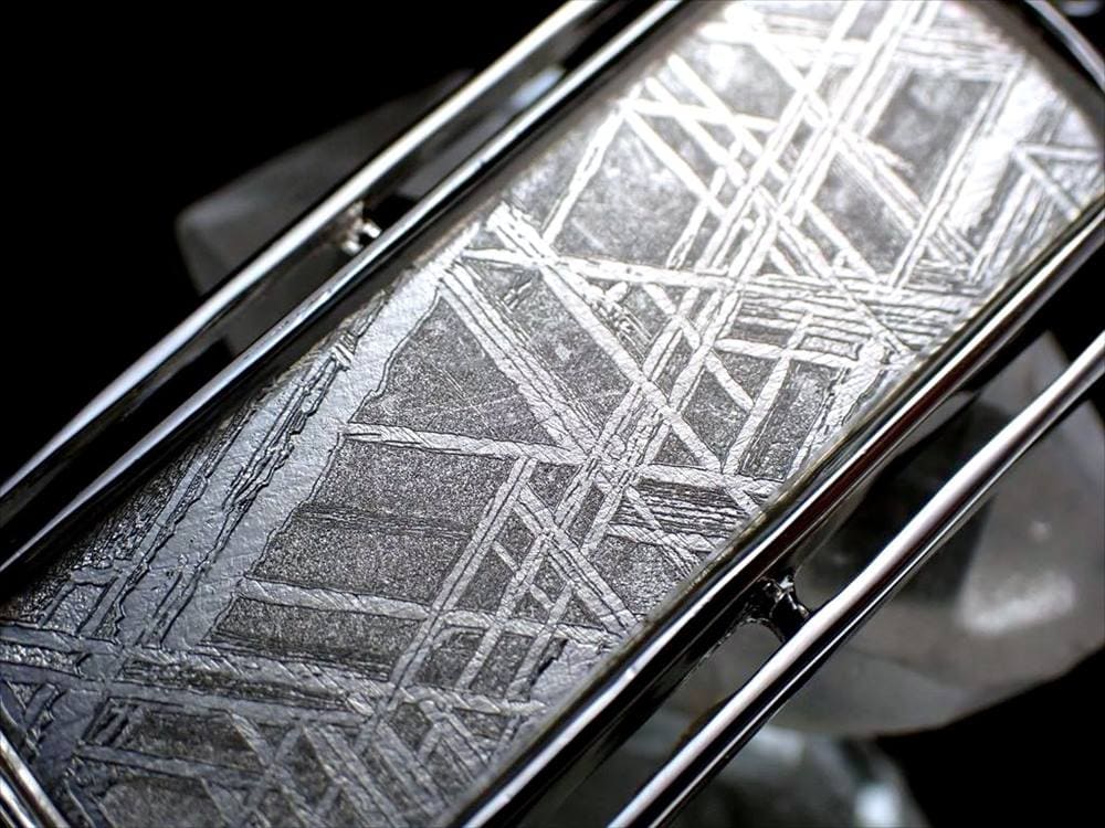 モルダバイト モルダウ石 モルダバイトの意味 モルダバイトの通販 本物モルダバイト