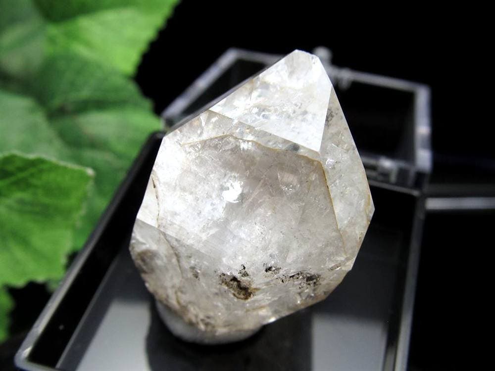 ハーキマーダイヤモンド ハーキマー水晶 結晶 ニューヨーク州ハーキマー地区産 ダイヤモンド