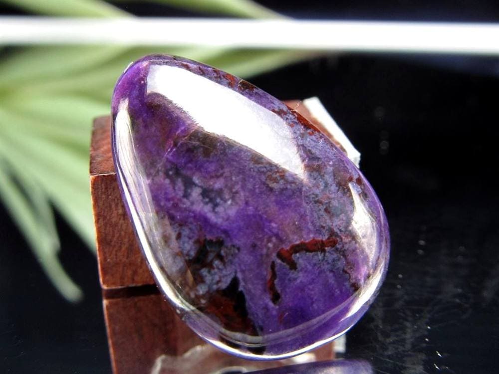 スギライト 杉石 カボション 世界三大ヒーリングストーン