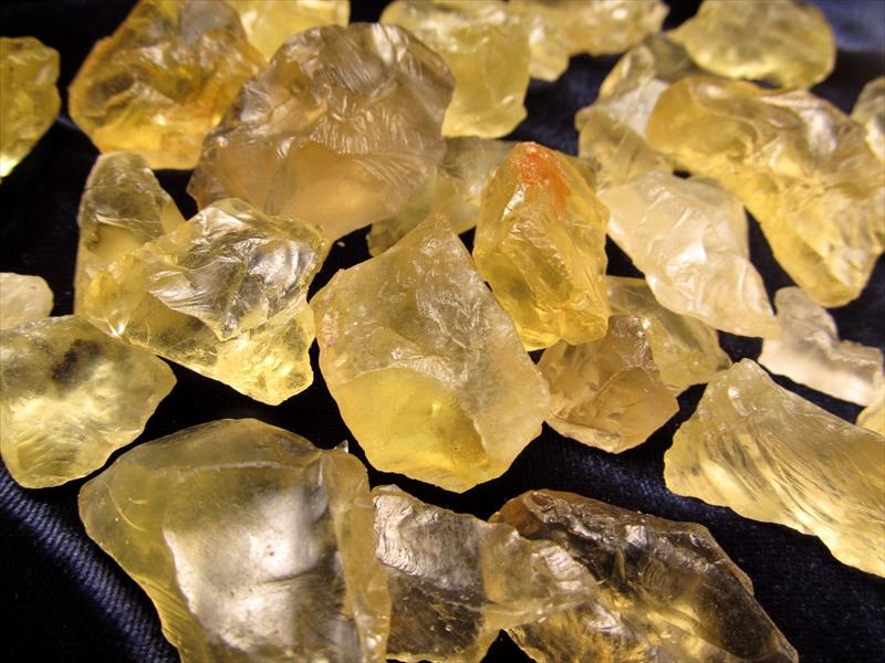 ★数量限定★高品質♢お買い得【極上レモンクォーツ『硫黄水晶』タンブル連】❤️ ブラジル産 レモンクォーツ タンブル 2個セット