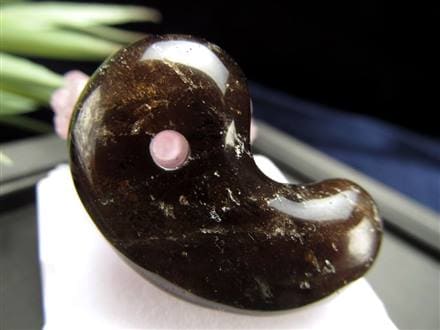 黒水晶 勾玉 黒平 モリオン 日本製