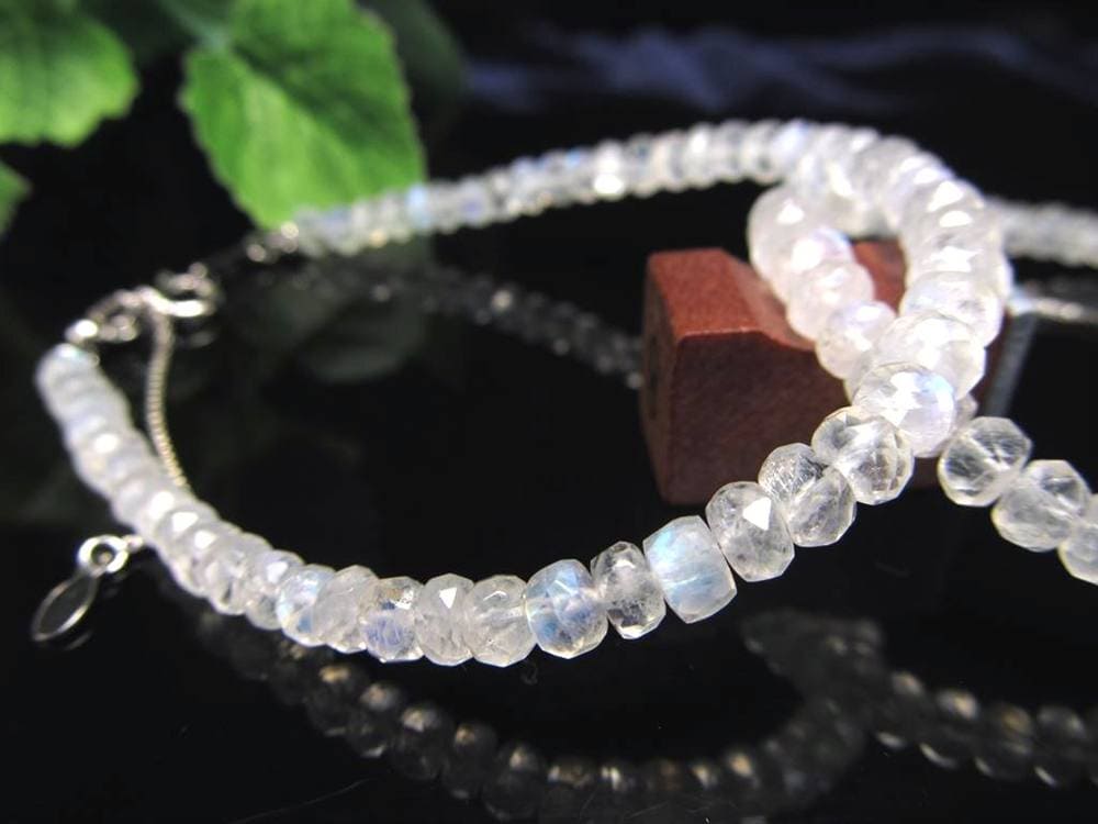 ムーンストーン 月長石 ブレスレット 天然石 6月の誕生石