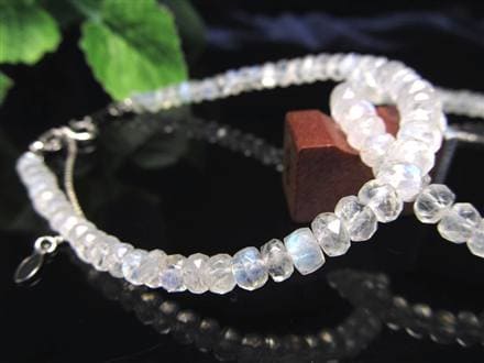 ムーンストーン 月長石 ブレスレット 天然石 6月の誕生石