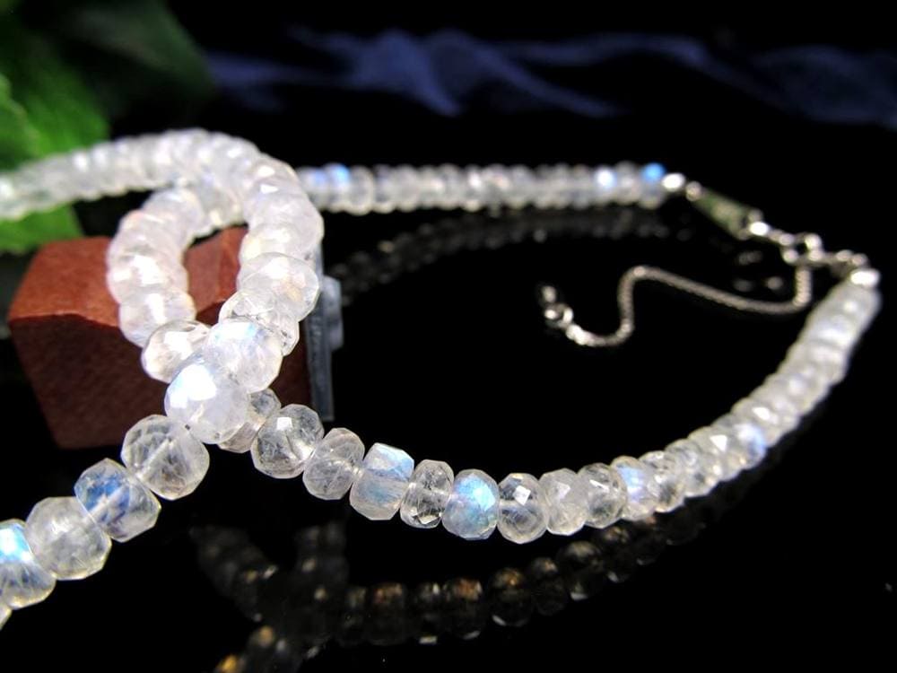 ムーンストーン 月長石 ブレスレット 天然石 6月の誕生石