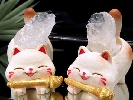 ◇笑顔が福を呼ぶ！猫陶器オブジェ◇商売繁盛や良縁！身近な福を招いて